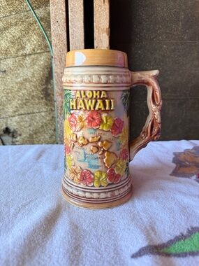Aloha Hawaii Floral Ceramic Stein - Multicolor